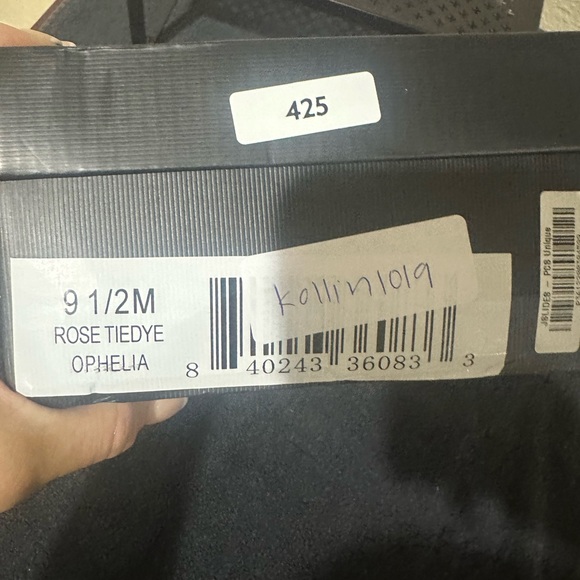 425. NEW SIZE 9.5 J/SLIDES Light Pink Women's Sneakers - Picture 5 of 5